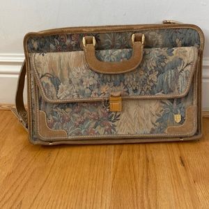 Embroidered tote bag